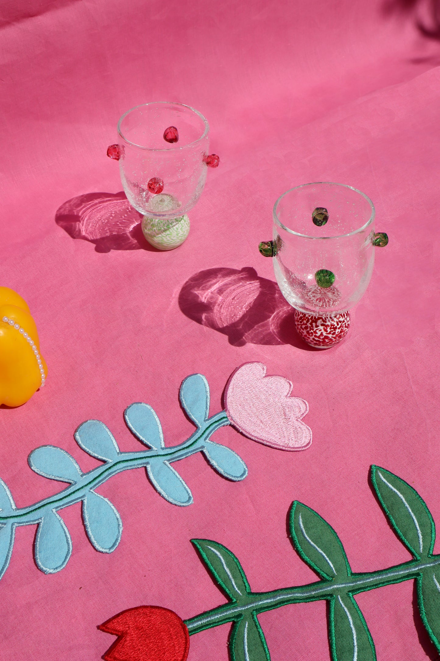 SET OF 4 Liliana Dotty Glass