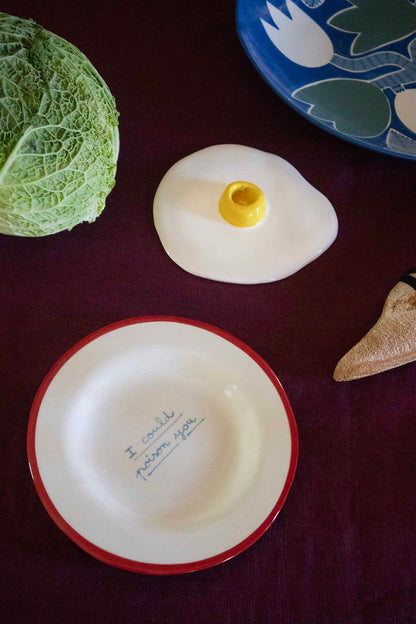 The good egg Candleholder