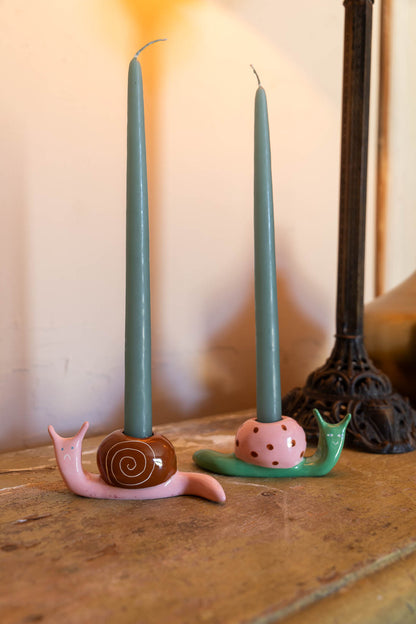 The hard shell - Set of 2 snail candleholders