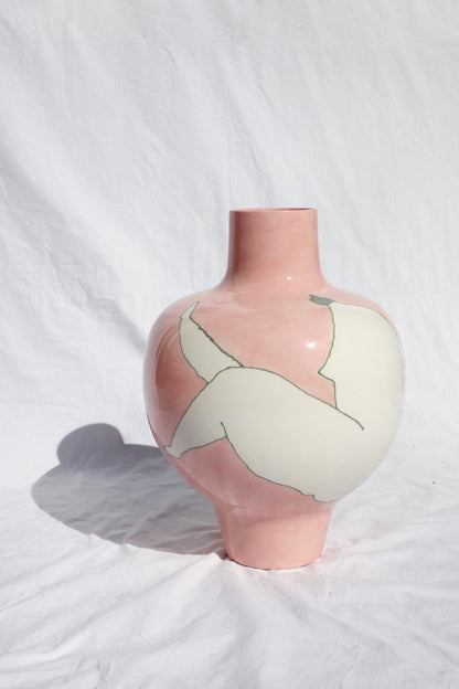 Queen Pink Vase